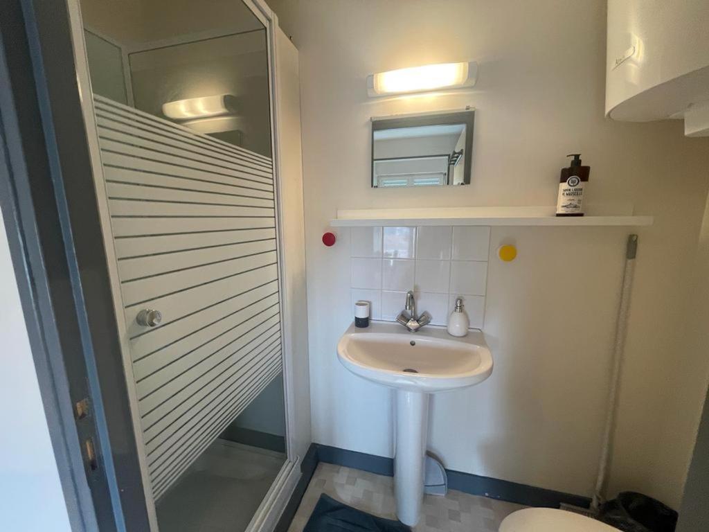 Studio Agreable Et Lumineux Apartment Niort Exterior photo