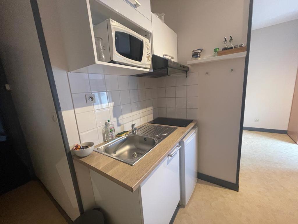 Studio Agreable Et Lumineux Apartment Niort Exterior photo